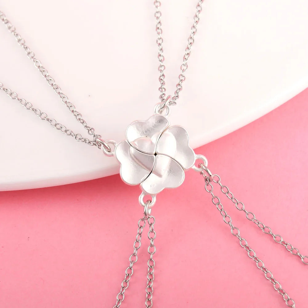 4 Best Friend Necklaces - Clover