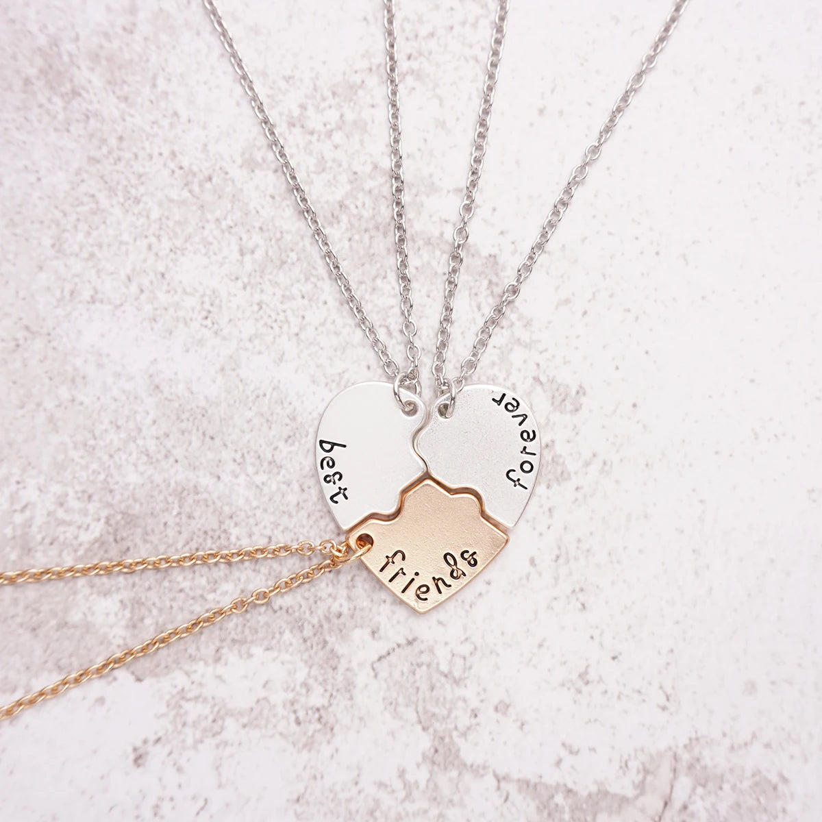3/4 Best friend necklaces