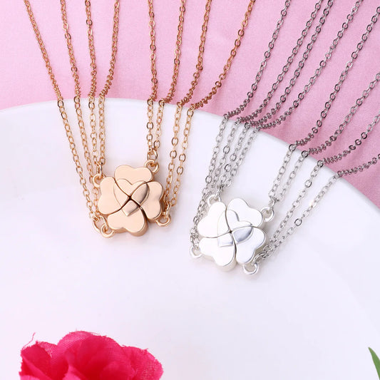Lovecryst 4 Best Friend Necklaces - Clover